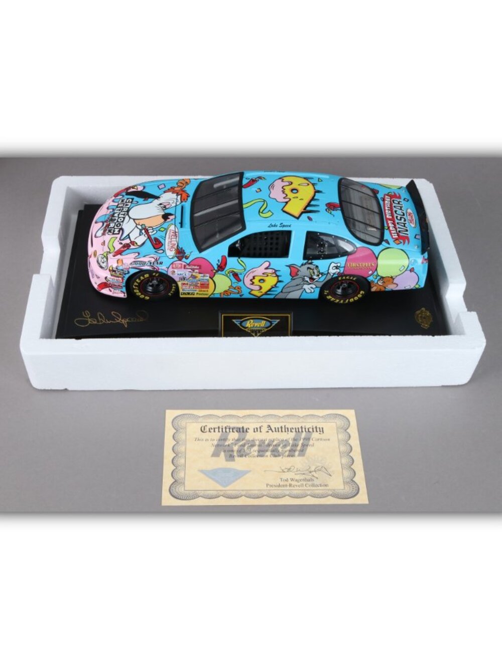 Lake Speed 9 Cartoon Network 1998 Ford Taurus Revell Collection 1/18 1 OF 504